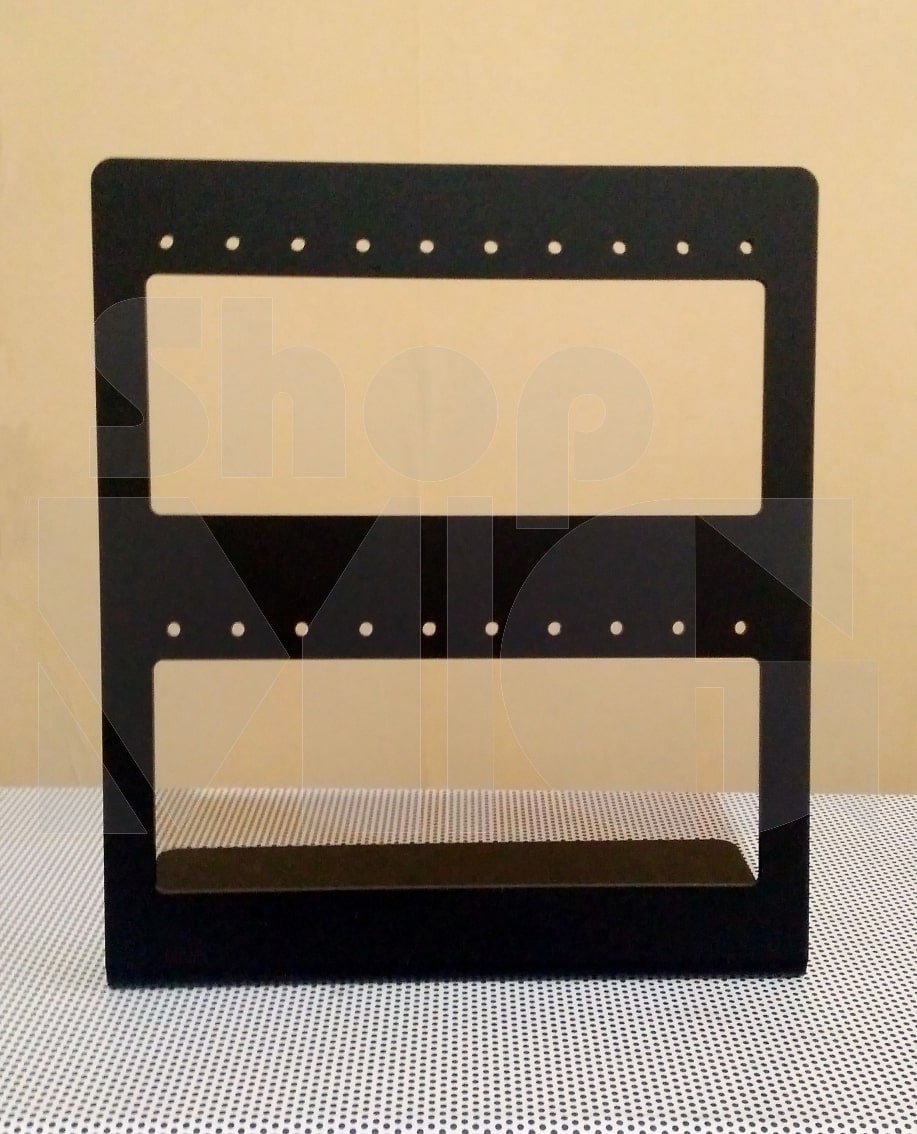 Изделия из оргстекла в Ереване.