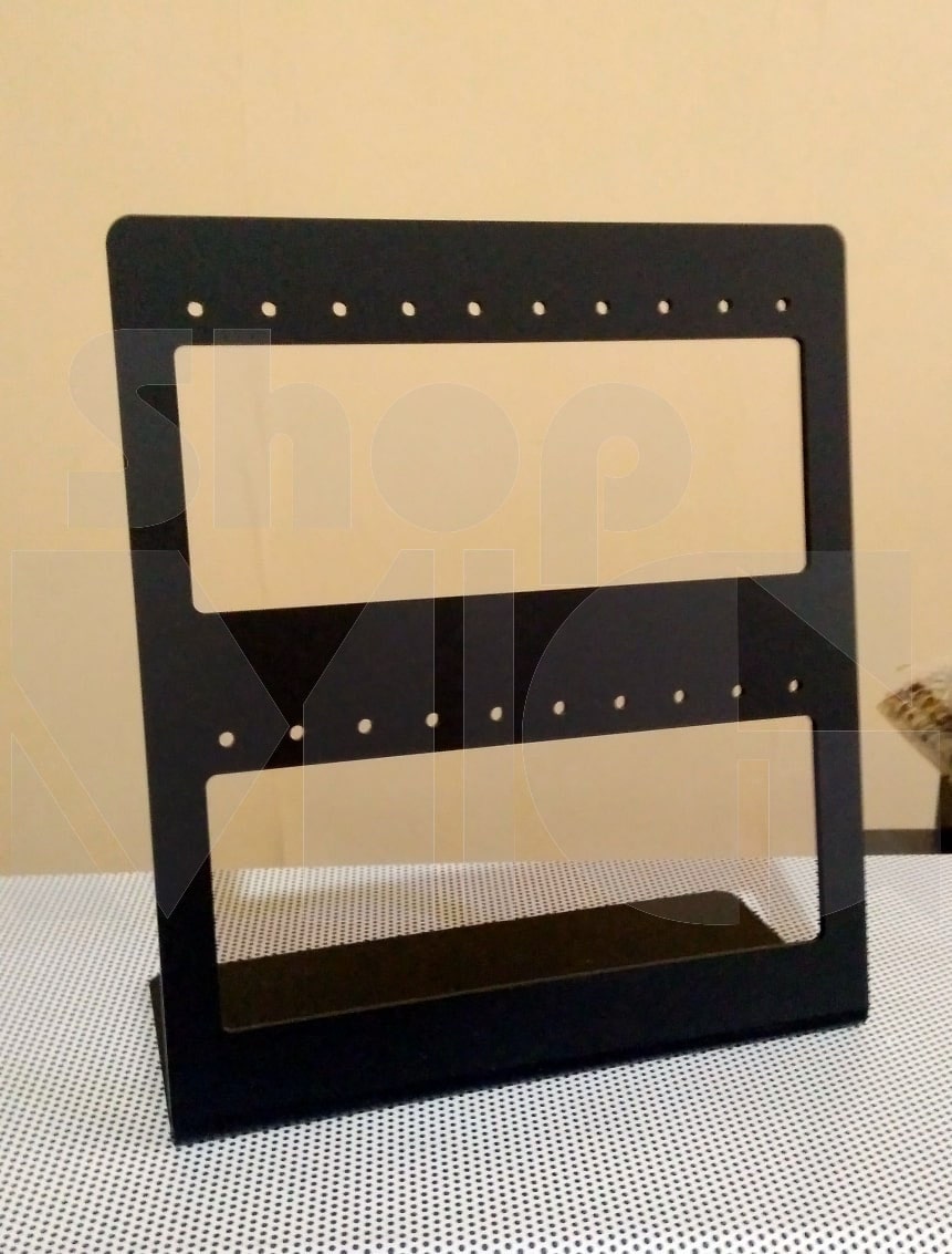 Изделия из оргстекла в Ереване.